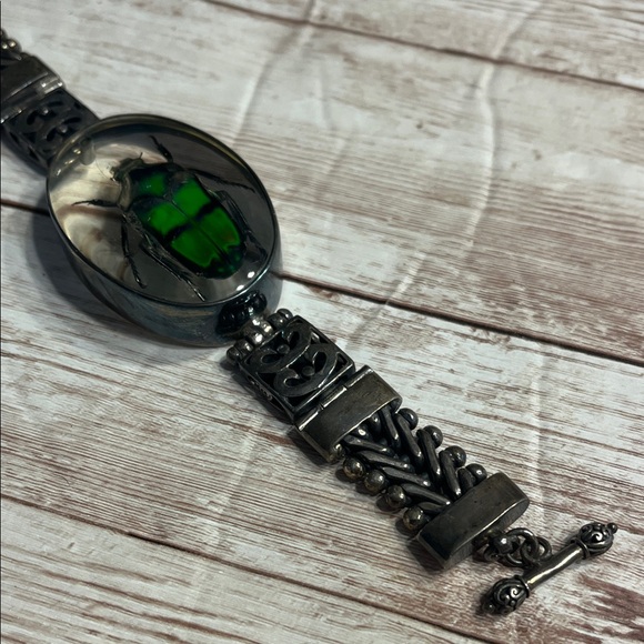 Vintage Green Beetle Silver Bracelet - Picture 3 of 10